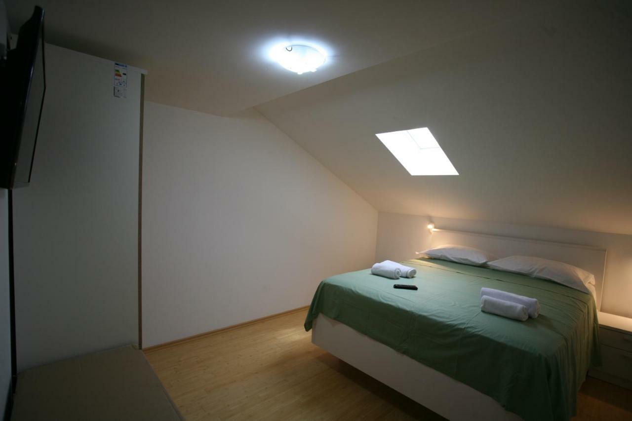Apartment Beljan Трогир Экстерьер фото